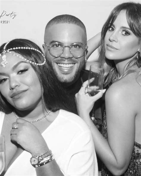 Ana Duro | Santo Domingo 🇩🇴 Teteo y más teteo, thanksgiving, el cumple de @nikkycort y un chin ...