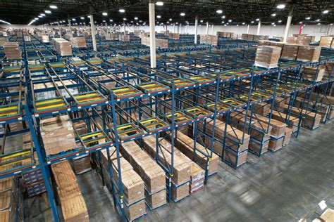 Warehouse Racking Layout 的图像结果