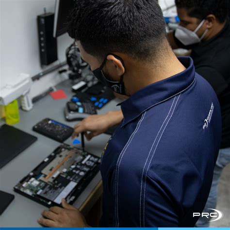 IT Support Computer Service and Repair Cloud Computing 的图像结果