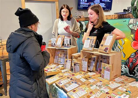 Bookish Babes and Brews: Shoreline friends sell used, mystery titles
