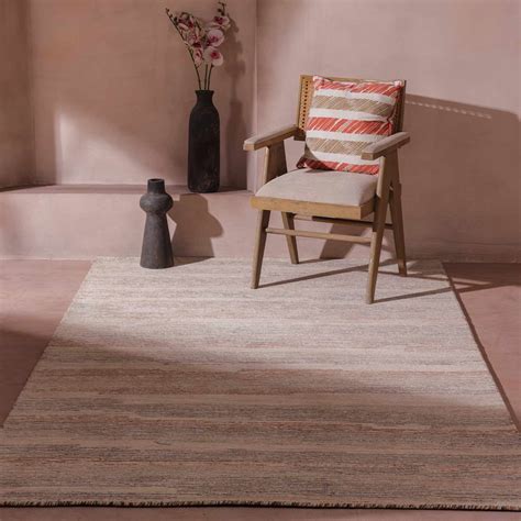 Uniclove Hand Tufted Wollen Rug