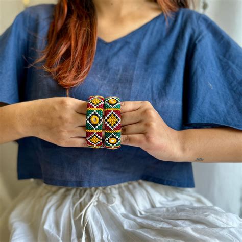 Laalima Kutchi Kada Pair – JanpathOnline.com