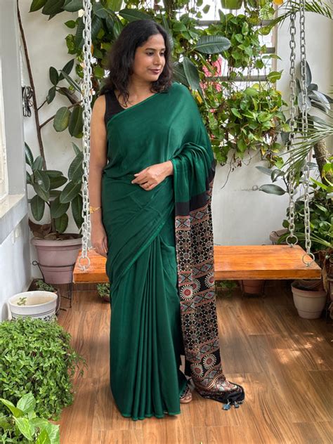 Modal Solid Colour Saree with Ajrakh Anchal – Dhaagaa