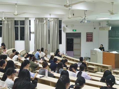 我校成功举办“砺行杯”公务员模拟考试-台州学院