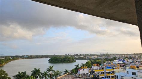 Mayur Belgaum Presidency Hotel & Spa Rooms: Pictures & Reviews ...