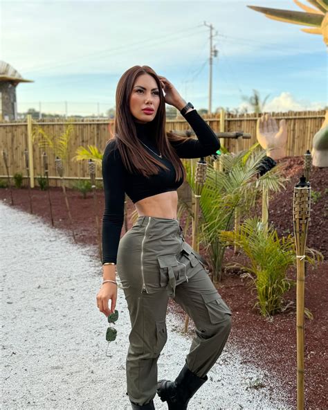 Ariana Gonzalez Nudes