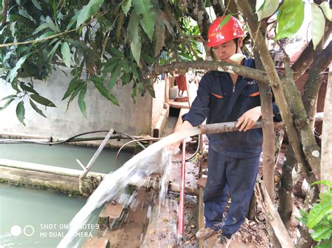 探矿公司承接的一钻探找水项目成功出水并交付使用_江西省地质局二六七大队