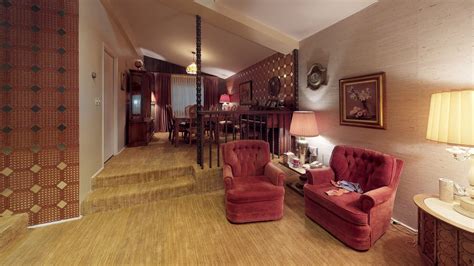 Euphoria – Cassie & Lexi’s House 1