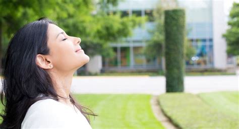 10 signs you are emotionally strong | TheHealthSite.com