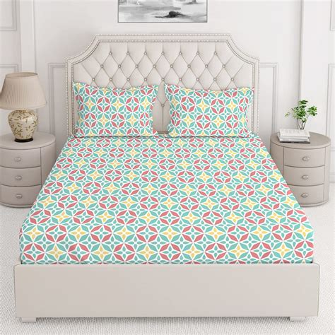 Layers Aura Microfiber Bedsheet Set for All Seasons - Lightweight ...