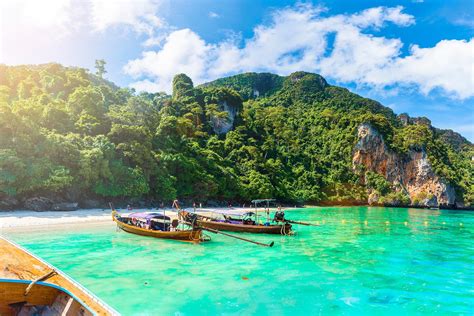 Top Tropical Beach Destinations for Warm Winter Vacations