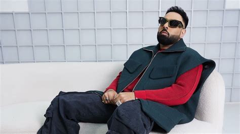 Badshah takes a dig at US President Donald Trump's tariff issues in New ...