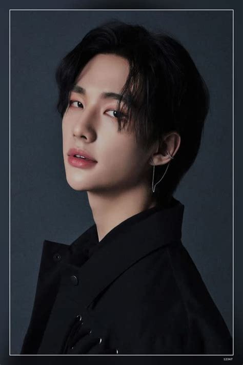 POSTERDADDY Stray Kids Hyunjin Hyunjin Kpop Skz Stray Kids Matte Finish ...