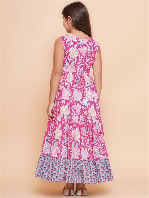 Bitiya by Bhama Girls Peach Floral Printed Shrug & Blouse With Ready t