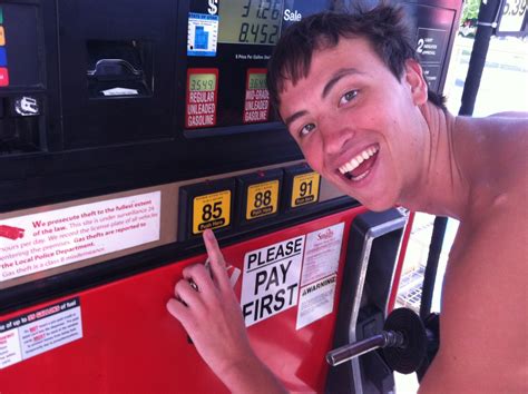 How to Operate a Gas Pump at Smith's Fuel Center : 10 Steps - Instructables