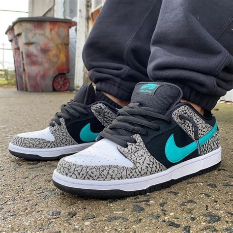 36％割引ブラック系,29cm高価値セリー NIKE SB DUNK LOW ELEPHANT ダンク エレファント スニーカー 靴ブラック系 ...