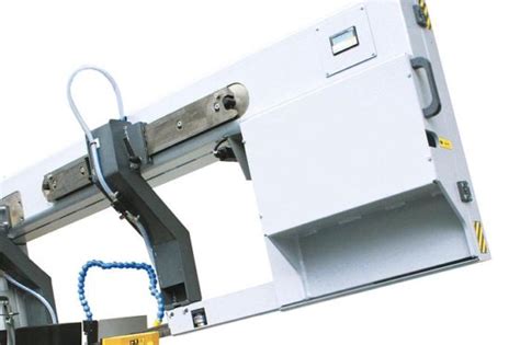 Metal band saw semi-automatic in Erwitte, North Rhine-Westphalia, Germany