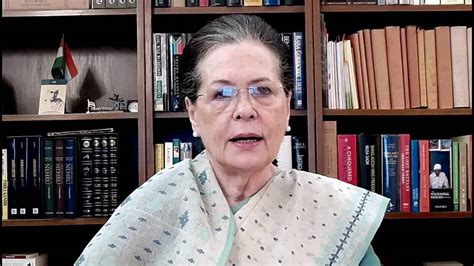Sonia Gandhi to address parliamentary party meet tomorrow | Today News