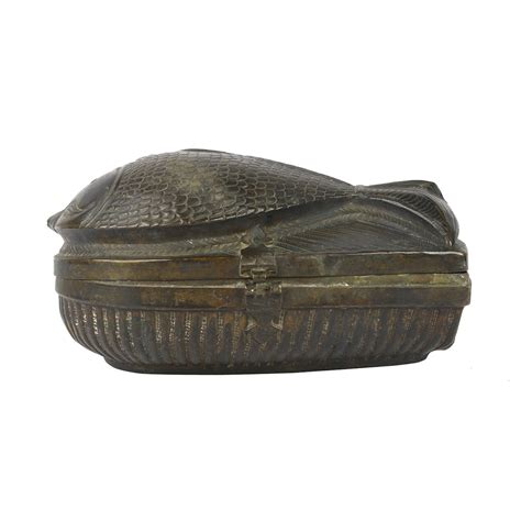 Fish Shaped Pandan Box – Artisera