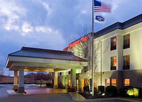 HAMPTON INN AKRON-FAIRLAWN - Hotel Reviews, Photos, Rate Comparison ...