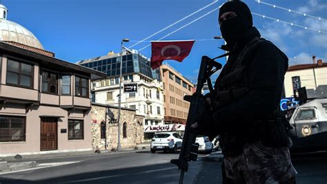 Syrian homes attacked after Turkish teen stabbed to death