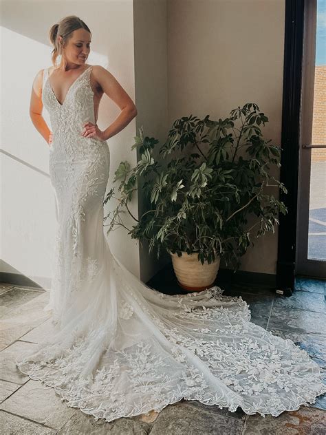 Fitted Lacey Wedding Dresses | Lacey wedding dress, Bridal and formal, Wedding gowns