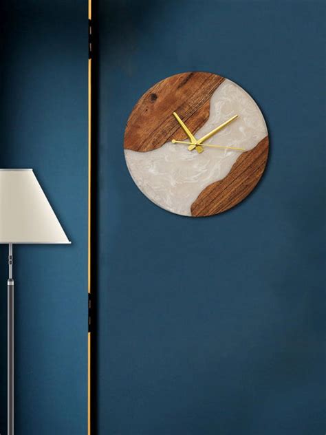 Moon Mist Wood-Epoxy Wall Clock (Round) – Silken