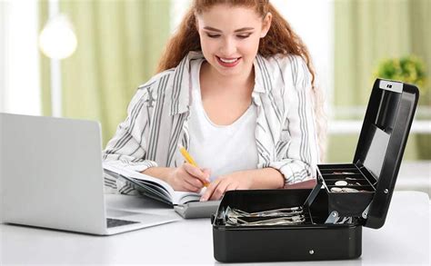 Money Cash Box 的图像结果