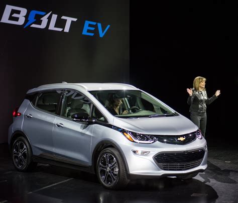 2017 Chevrolet Bolt EV Premiere Review | GM Authority