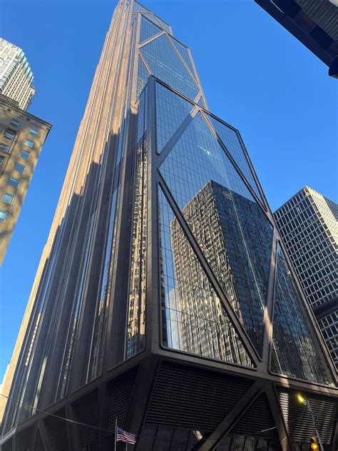 A view of the new JPMorgan Chase global headquarters building at 270 ...