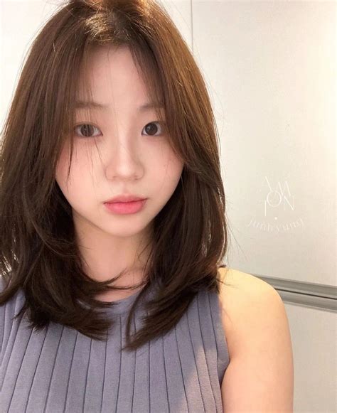 Round Layers Haircut