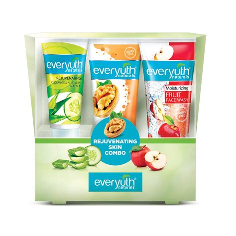 Everyuth Naturals Rejuvenating Skin combo, with Fruit Face Wash 100 g ...