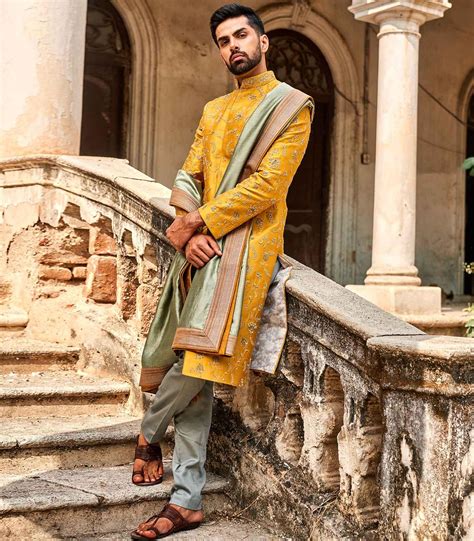Embroidered Sherwani Set – Jayanti Reddy