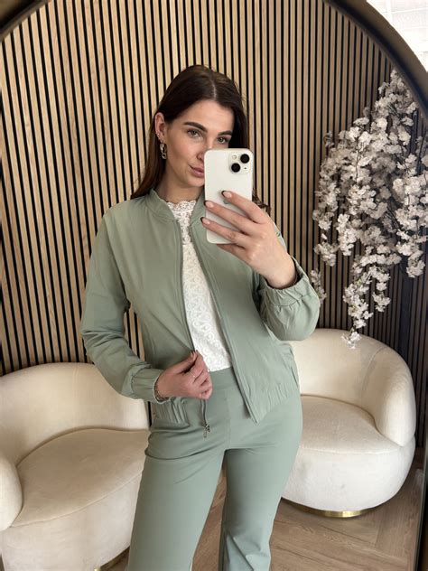 Mi Piace - Bomber - Lilypad | Morgen in huis!