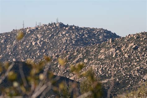 Crumbs From The Toaster: Snow in San Diego: The Iron Mountain Hike.