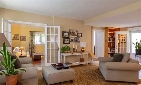 The Exacta: Walk to Town & Track - Houses for Rent in Saratoga Springs ...