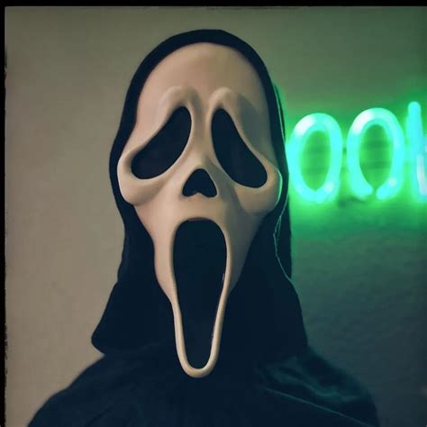 𝐖𝐎𝐎𝐃𝐒𝐁𝐎𝐑𝐎 𝐒𝐋𝐀𝐒𝐇𝐄𝐑 on Instagram: "Easily my favourite mask in my ...