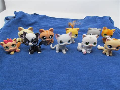 Littlest Pet Shop Set of 10 Cats by CellarDeals on Etsy | Little pets ...