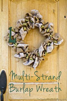 Square Deco Mesh Wreath 的图像结果