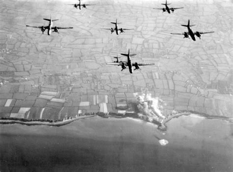 D-Day - 15 Stunning Photos & Footage of Allied Airborne Forces | War ...