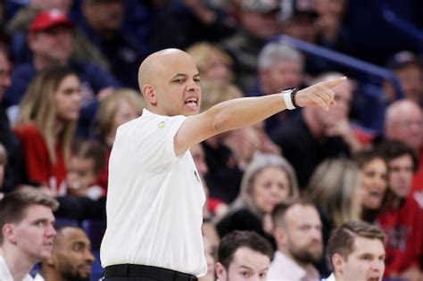 Shantay Legans looks to dig University of Portland out of college ...