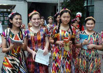 2023最新新疆女孩头像图片-新疆女孩头像图片大全-配图网