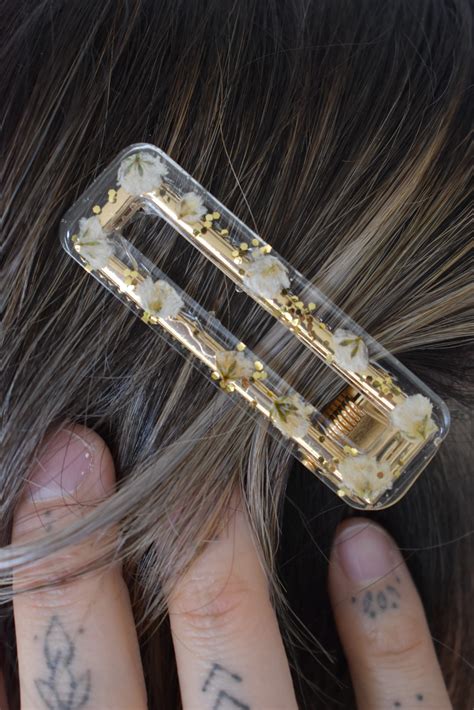 Barette Isaline en fleurs pressés