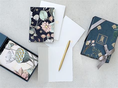 Lotus Garden Luxury Greeting Cards Gift Box