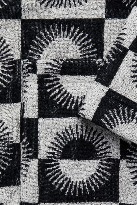 Patterned dressing gown - Black/Patterned - Home All | H&M IN