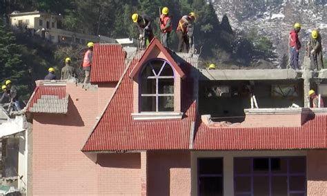 Joshimath Crisis Demolition Of Buildings Continue 181 Placed In Unsafe Zone
