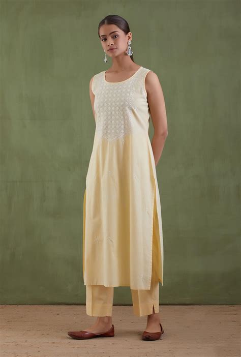 Sunehri Chikankari Kurta Set – Nandini Agarwal