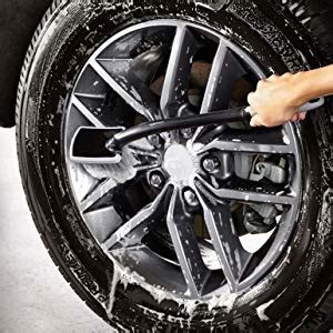 Amazon Basics Auto Wheel Cleaning Brush, Long Handle : Amazon.in: Car ...