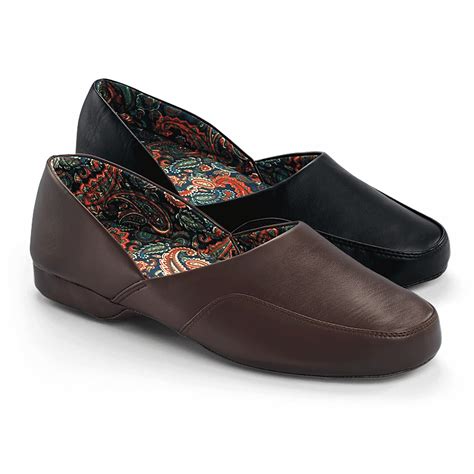 Men's Closed-Back Slipper | Dr. Leonard's