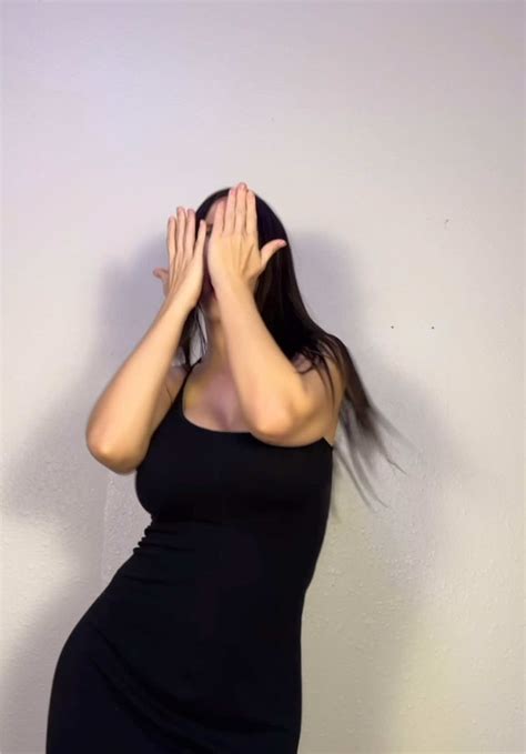 ayesha erotica trashy y2k mcbling | oui oui marie (@x_da_bunny_princess_x)